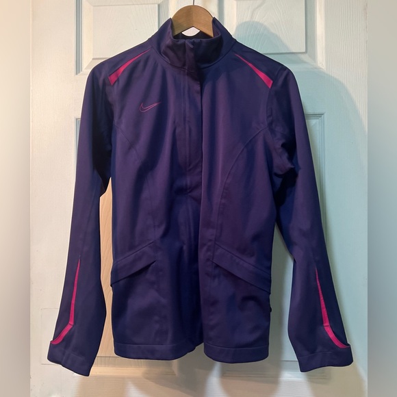 NIKE Stormfit Golf Jacket - Picture 2 of 6
